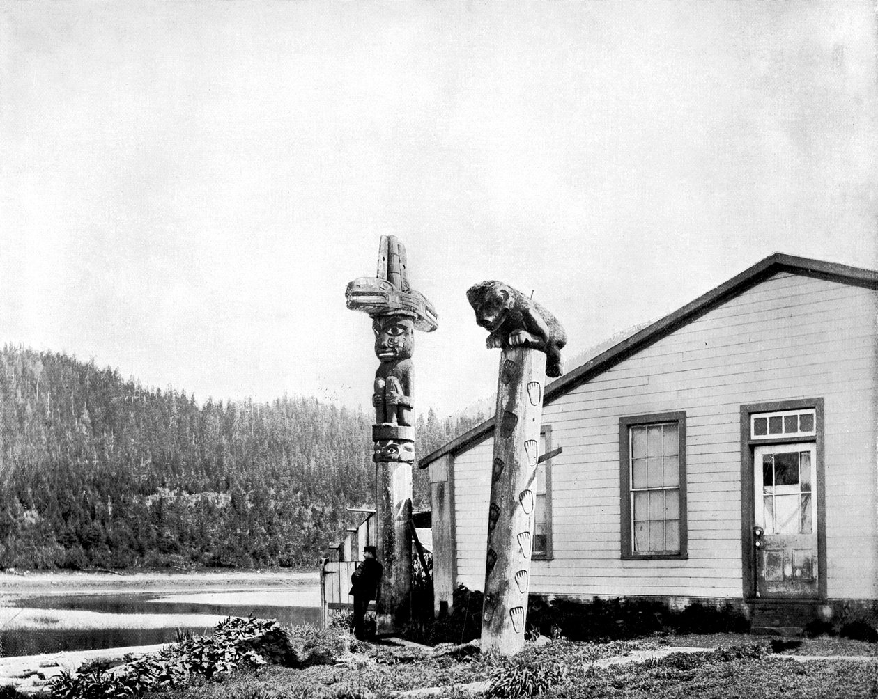 Totems, Alaska, USA, 1893 - John L. Stoddard