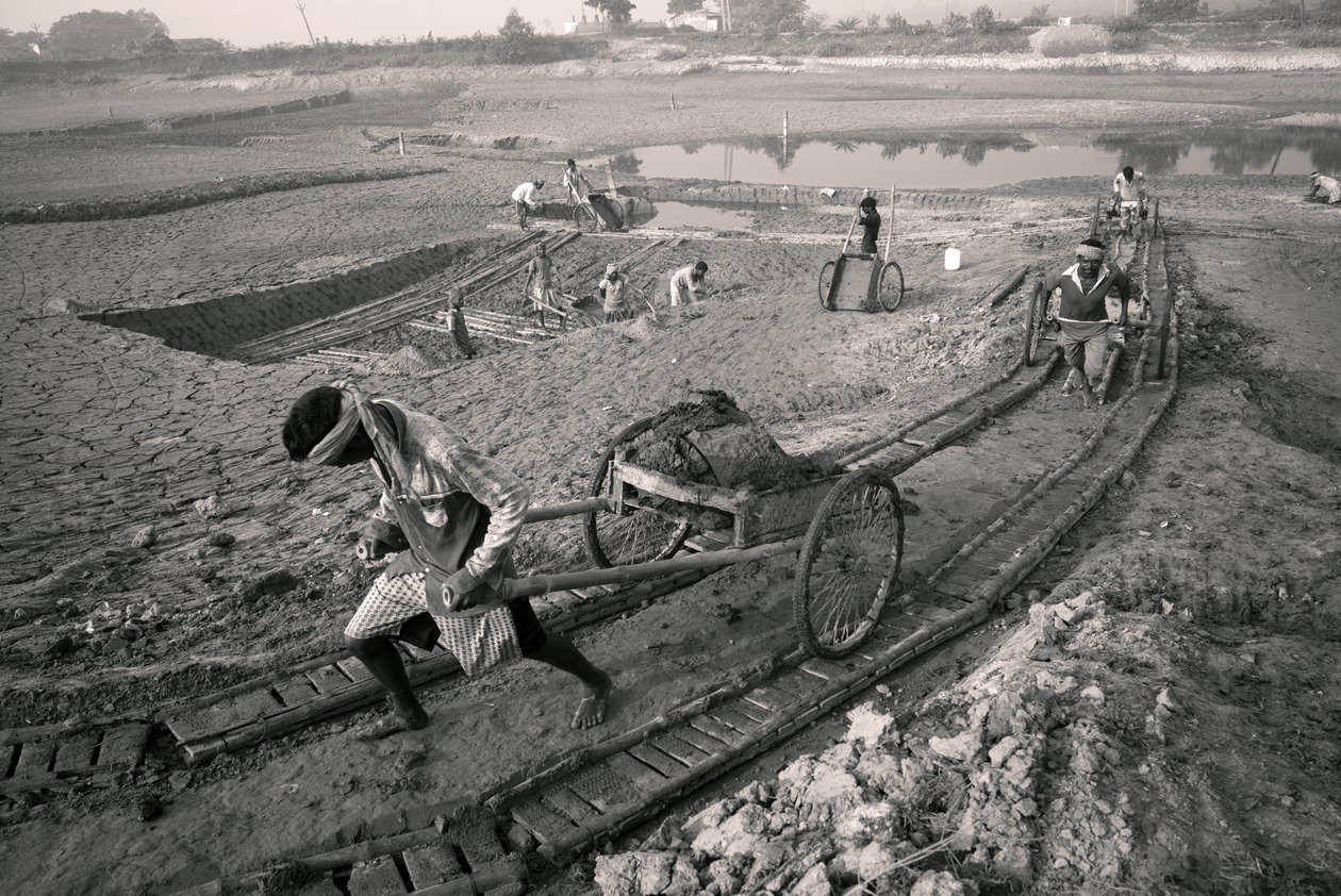 Usines de briques à Kolkata, Inde, 2016 (photo) - Jon Nicholson
