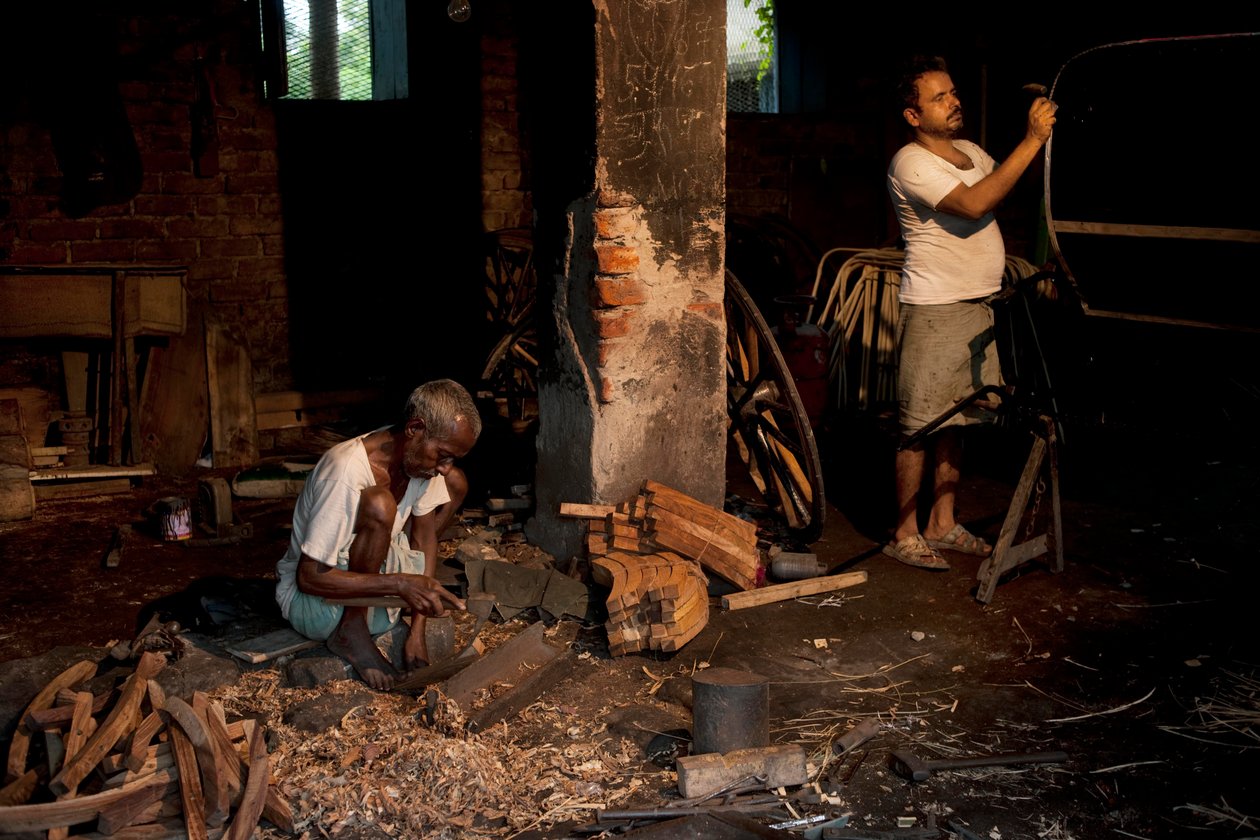 Tireurs de pousse-pousse, Kolkata, 2009 (photo) - Jon Nicholson