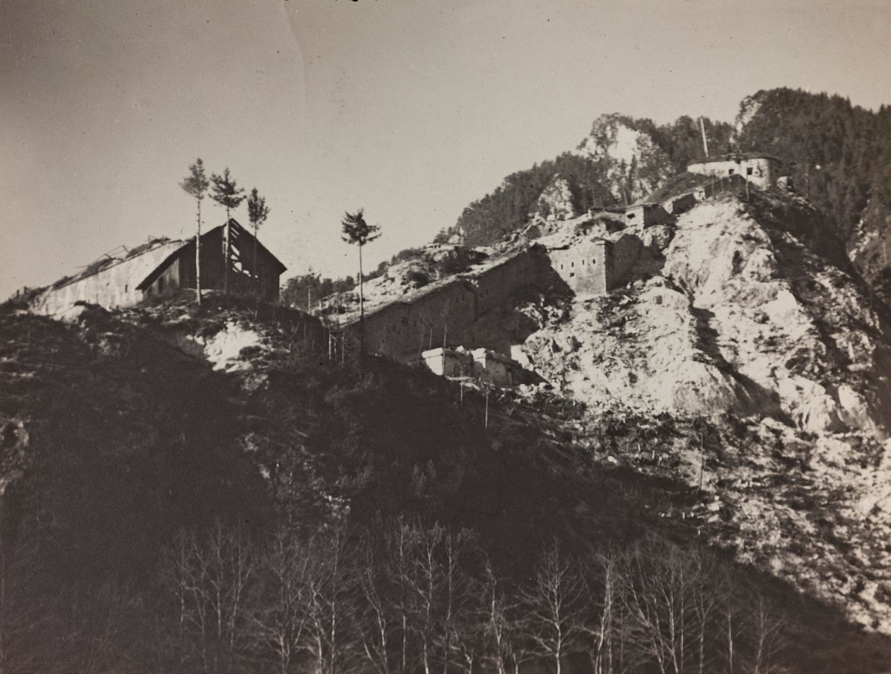 Album "Meine weltkriegs - Erinnerungen South-West Front (Carinthie, Italie, Tyrol du Sud) 31/03/1915-12/11/1918 - Josef Zohles Wien" : Fort Hensel - Josef Zohles