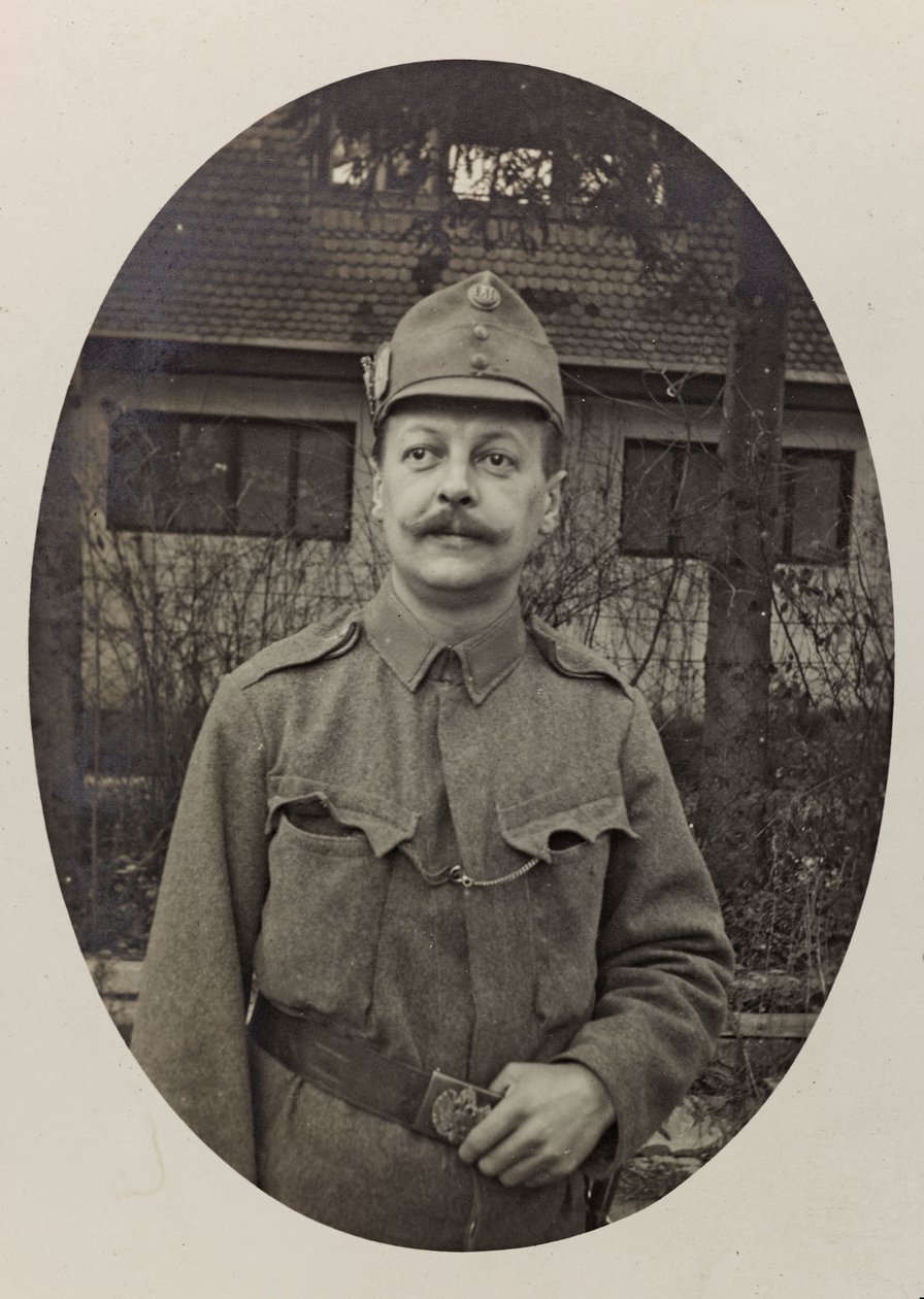 Album "Meine weltkriegs - Erinnerungen South-West Front (Carinthia, Italie, South Tyrol) 31/03/1915-12/11/1918 - Josef Zohles Wien": portrait de soldat - Josef Zohles