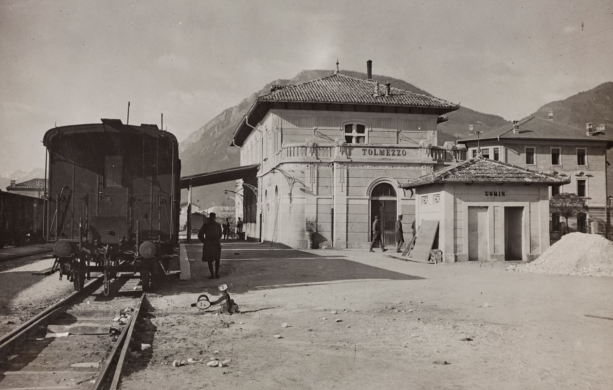 Album "Meine weltkriegs - Erinnerungen South-West Front (Carinthia, Italie, South Tyrol) 31/03/1915-12/11/1918 - Josef Zohles Wien": gare de Tolmezzo - Josef Zohles