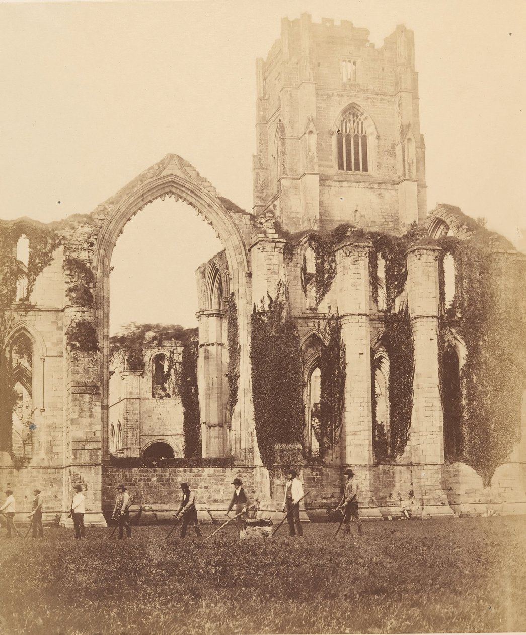 Abbaye de Fountains. Fenêtre Est et Tour - Joseph Cundall
