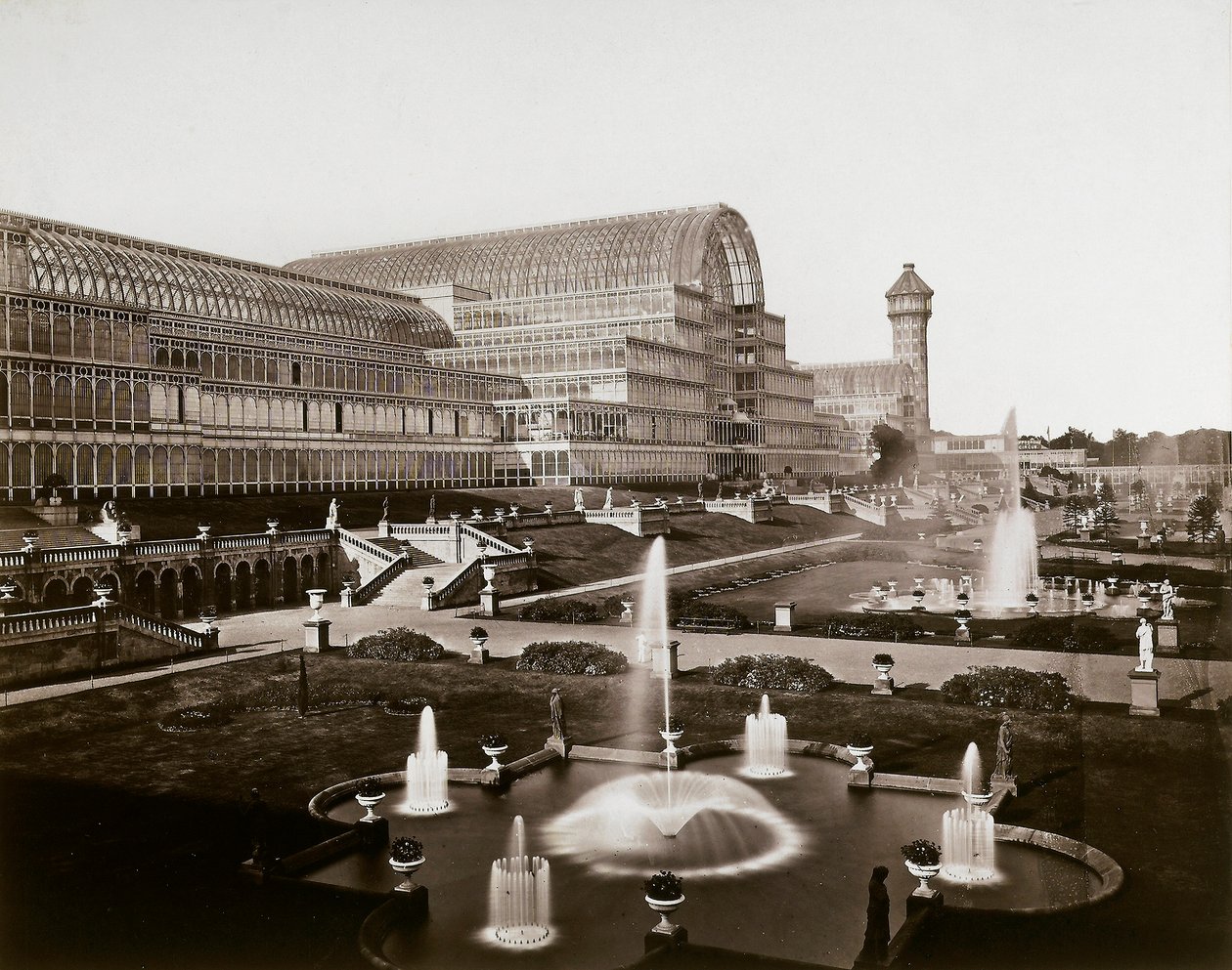 Le Crystal Palace à Londres : les jardins et les fontaines, c.1870 - Joseph Paxton