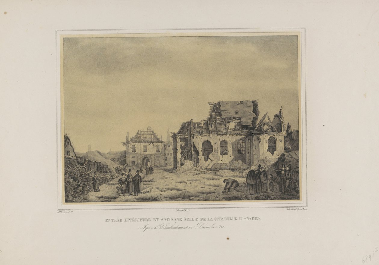 Porte et église dans la Citadelle d