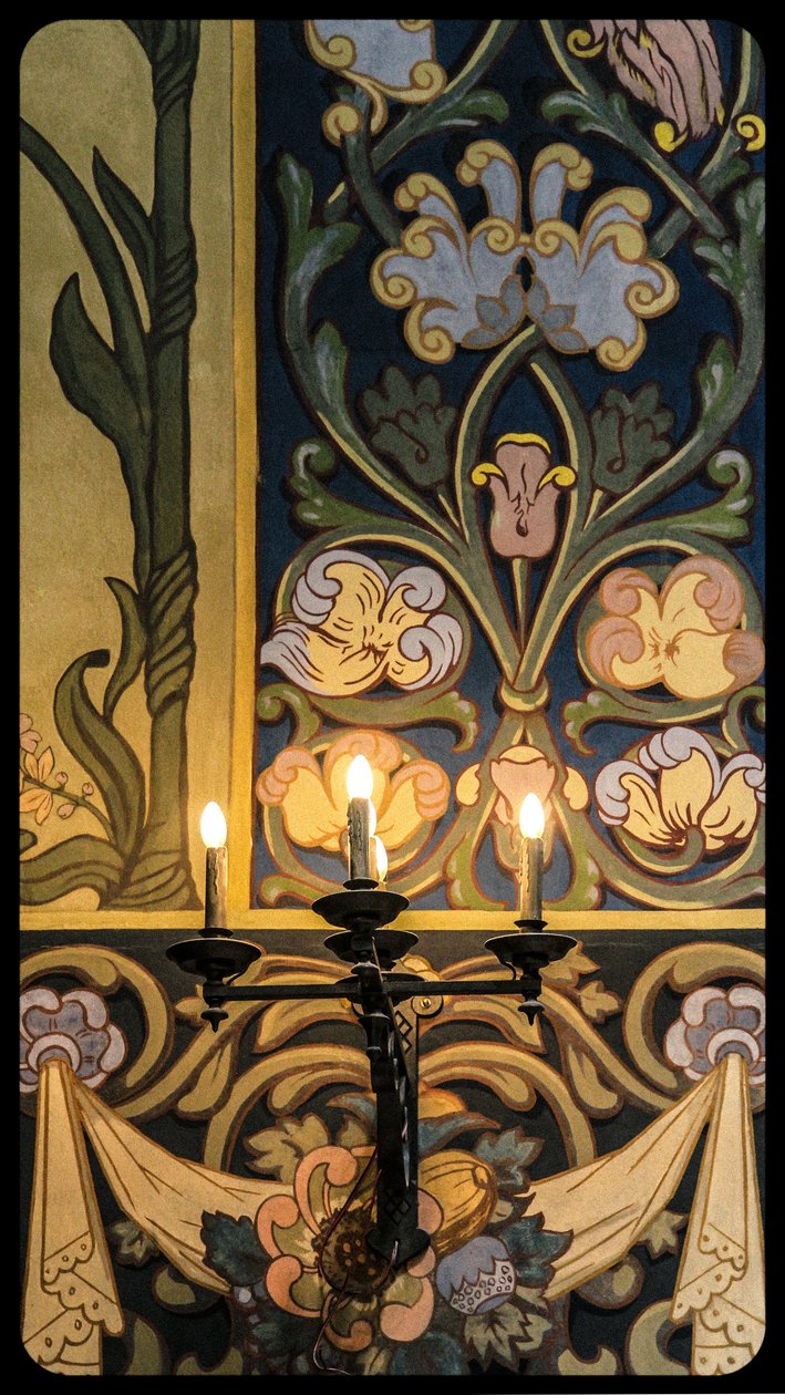 The Mantlepiece, de la série Eglise Russe, 2016 (photographie) - Joy Lions