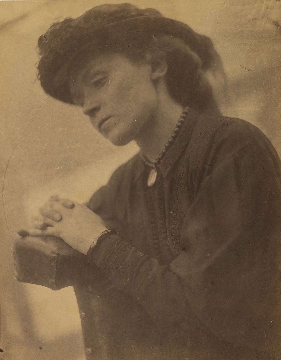 Minnie Thackeray, 1865 - Julia Margaret Cameron