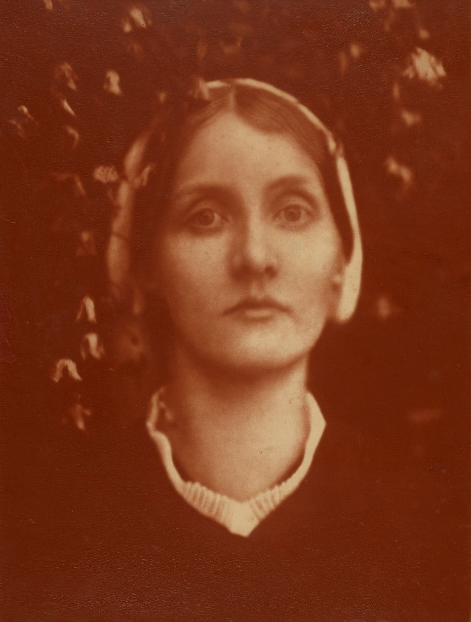 Ma nièce et filleule (Julia), Madame Herbert Duckworth / Une belle vision - Julia Margaret Cameron