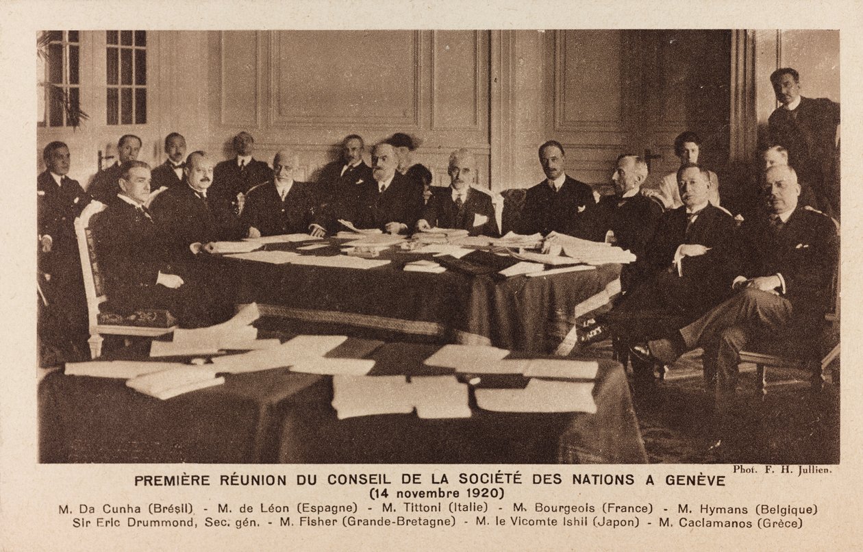 Album "Jack Bosio - Campagne de guerre 1917-1920": réunion du Conseil de la Société des Nations à Genève - Jullien F. H.