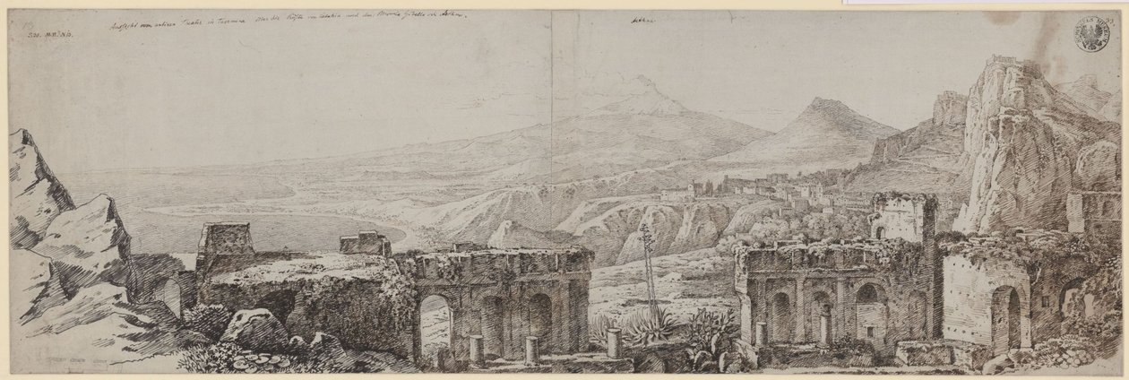 «Vue depuis le théâtre antique de Taormina sur la côte de Catane et le Monte Gibello ou l