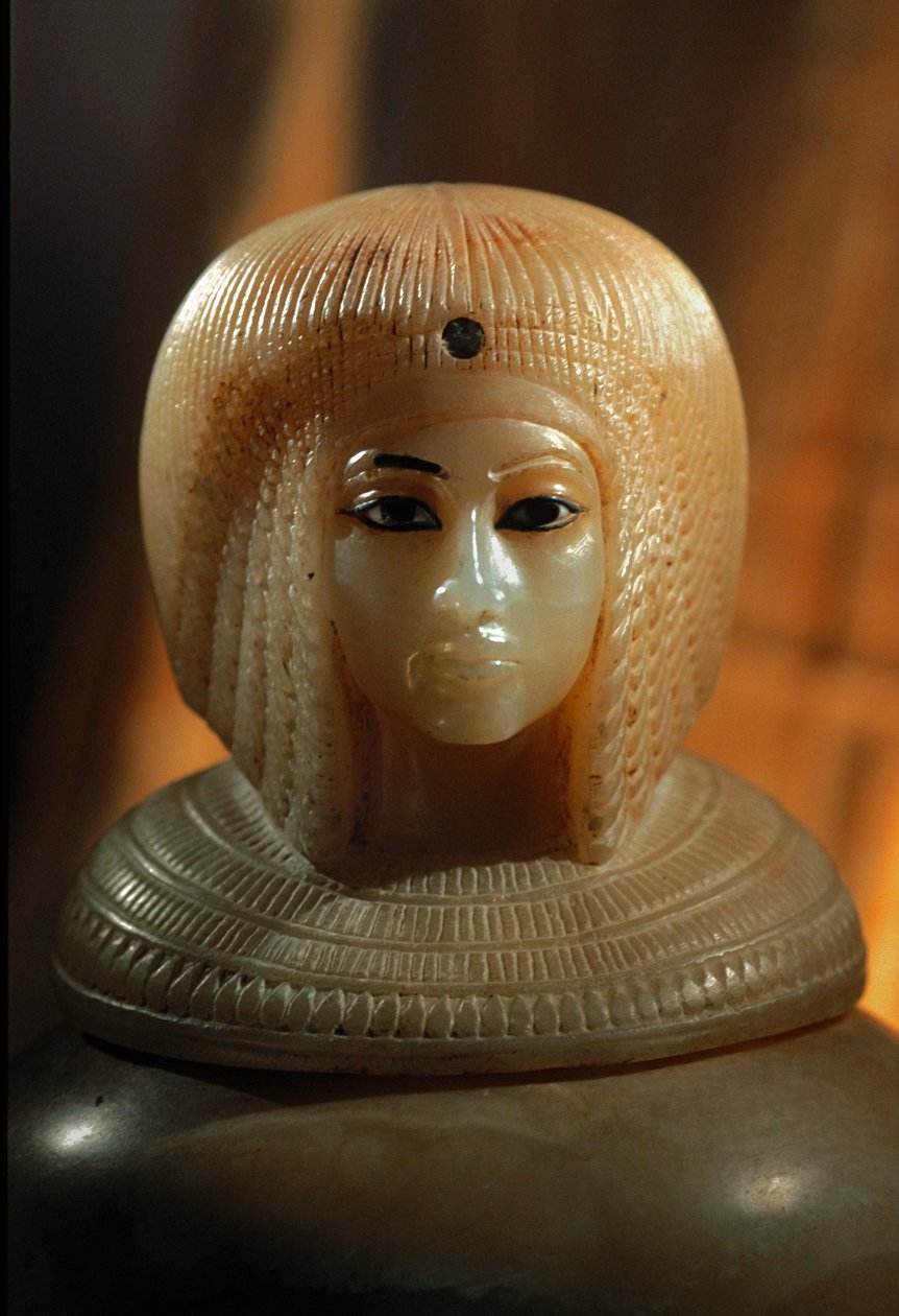 Couvercle de jarre canope en forme de Kiya, une épouse secondaire du pharaon Akhenaton - Kenneth Garrett