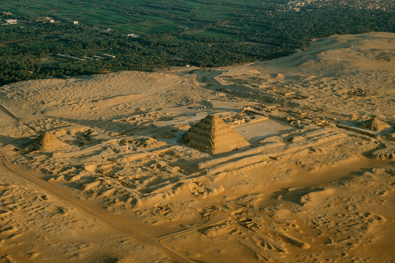 Égypte; Archéologie; Ancien Empire; Saqqara; Pyramide de Djoser, Pyramide à degrés, 3e Dynastie - Kenneth Garrett