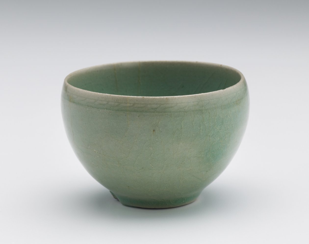Tasse avec décoration florale incisée - Korean School