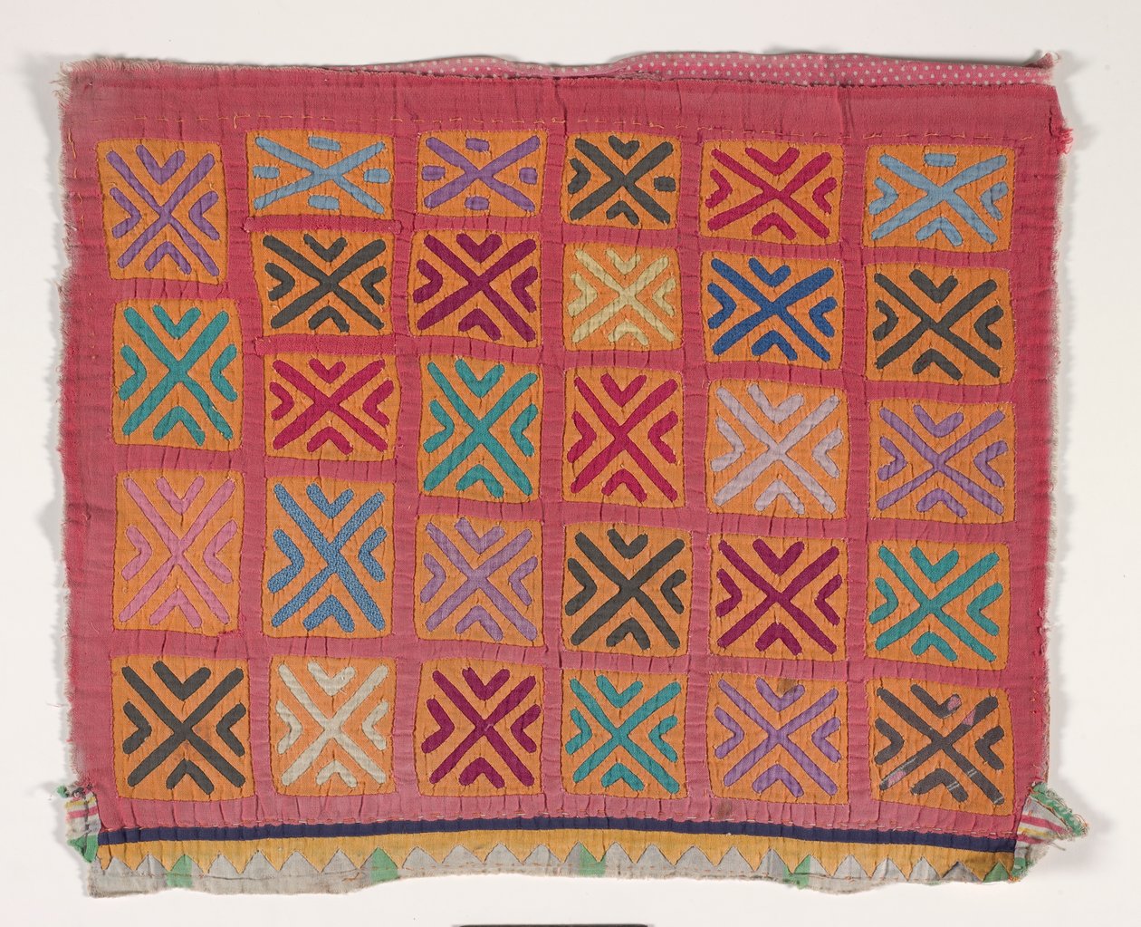 Panneau de chemise (mola) (coton appliqué) - Kuna Indian Culture
