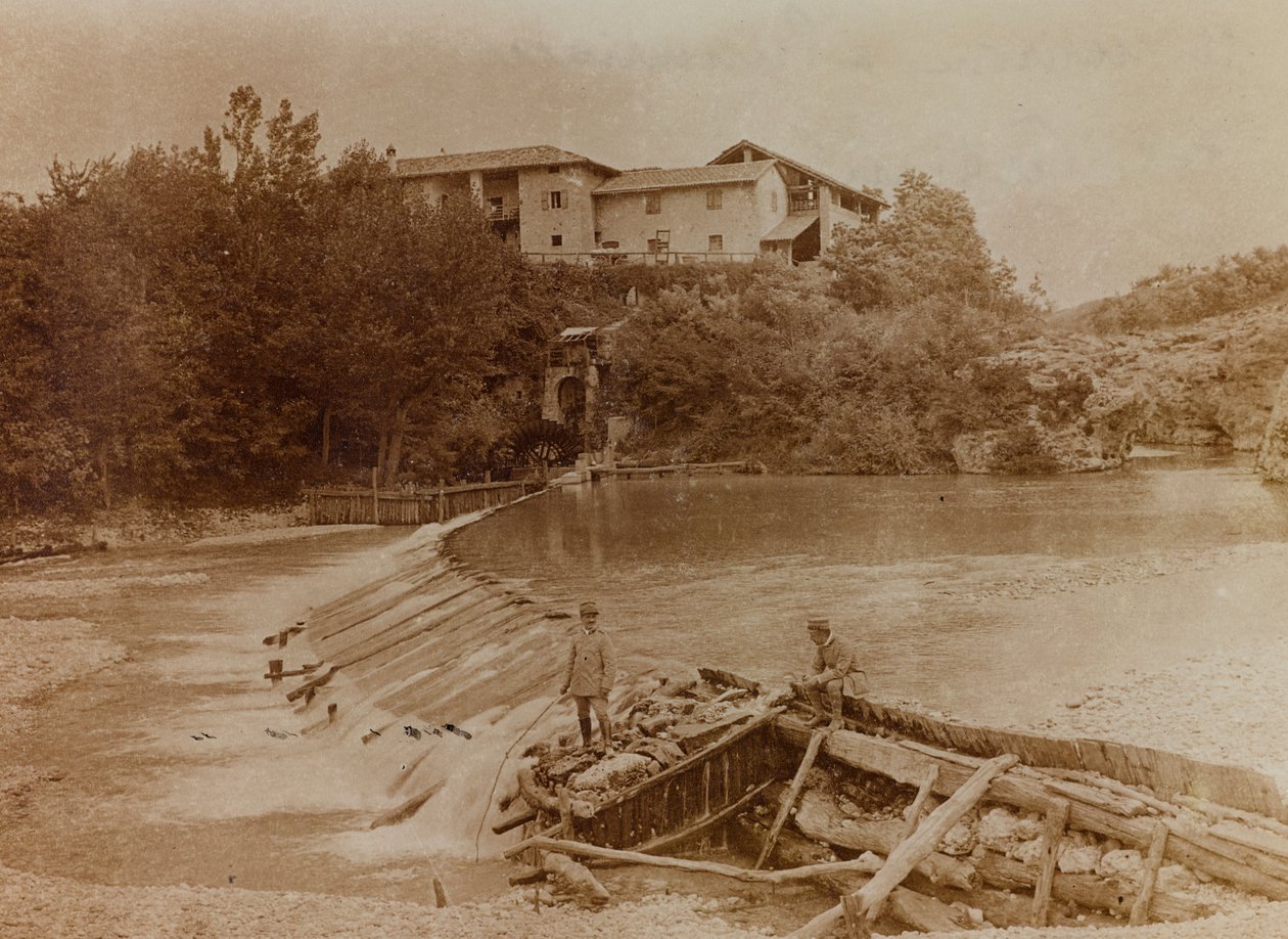 Album de la Première Guerre mondiale en Frioul-Vénétie Julienne : la rivière Natisone à Premariacco, Udine, Italie - L. Verdiani