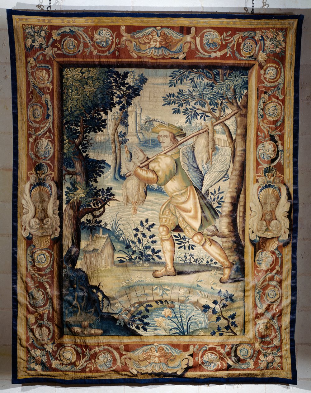 Porteur de gibier, tapisserie de la série Chasses de François Ier - Laurent Guyot