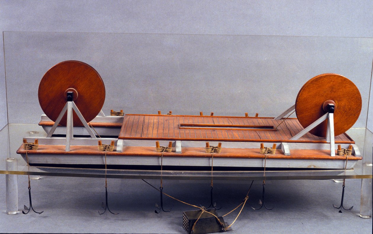 Drague fluviale, modèle de Léonard de Vinci (1452 - 1519). Musée des Sciences et Technologies, Milan - Leonardo da (after) Vinci