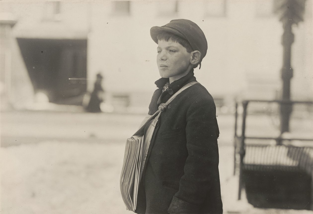 Tony Casale, "Bologna", 11 ans, vend des journaux depuis 4 ans, Hartford, Connecticut, mars 1909 - Lewis Hine
