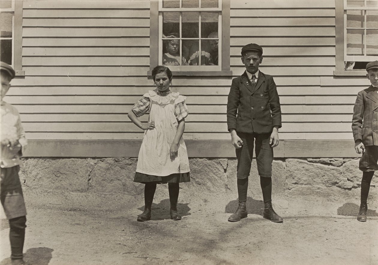 Edward St. Germain et sa sœur Delia, ouvriers de moulin, Phoenix, Rhode Island, avril 1909 - Lewis Wickes Hine