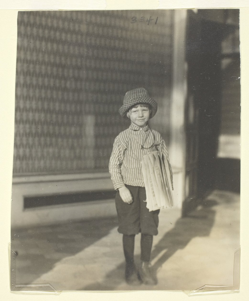 Leslie Cooper - Lewis Wickes Hine
