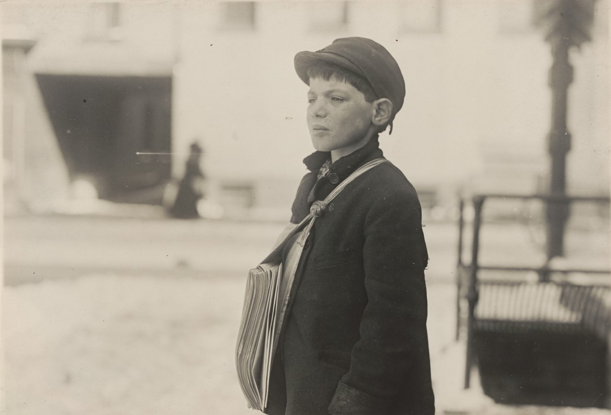 Tony Casale, « Bologna », 11 ans, vend des journaux depuis 4 ans, Hartford, Connecticut, mars 1909 - Lewis Wickes Hine
