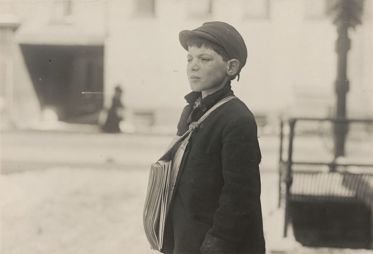 Tony Casale, Bologne, 11 ans, vend des journaux depuis 4 ans, Hartford..., mars 1909 - Lewis Wickes Hine