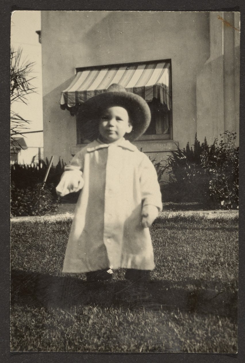 [Bébé au grand chapeau] - Louis Fleckenstein