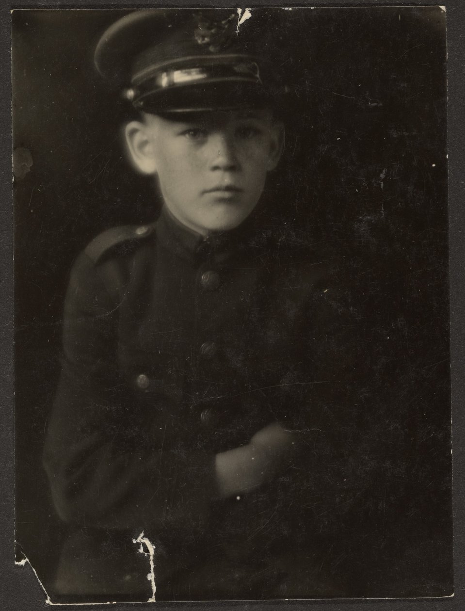 [Garçon en uniforme] - Louis Fleckenstein