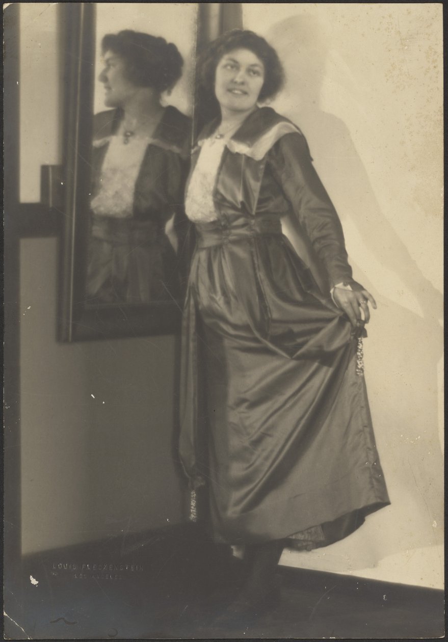 [Une femme et son reflet] - Louis Fleckenstein