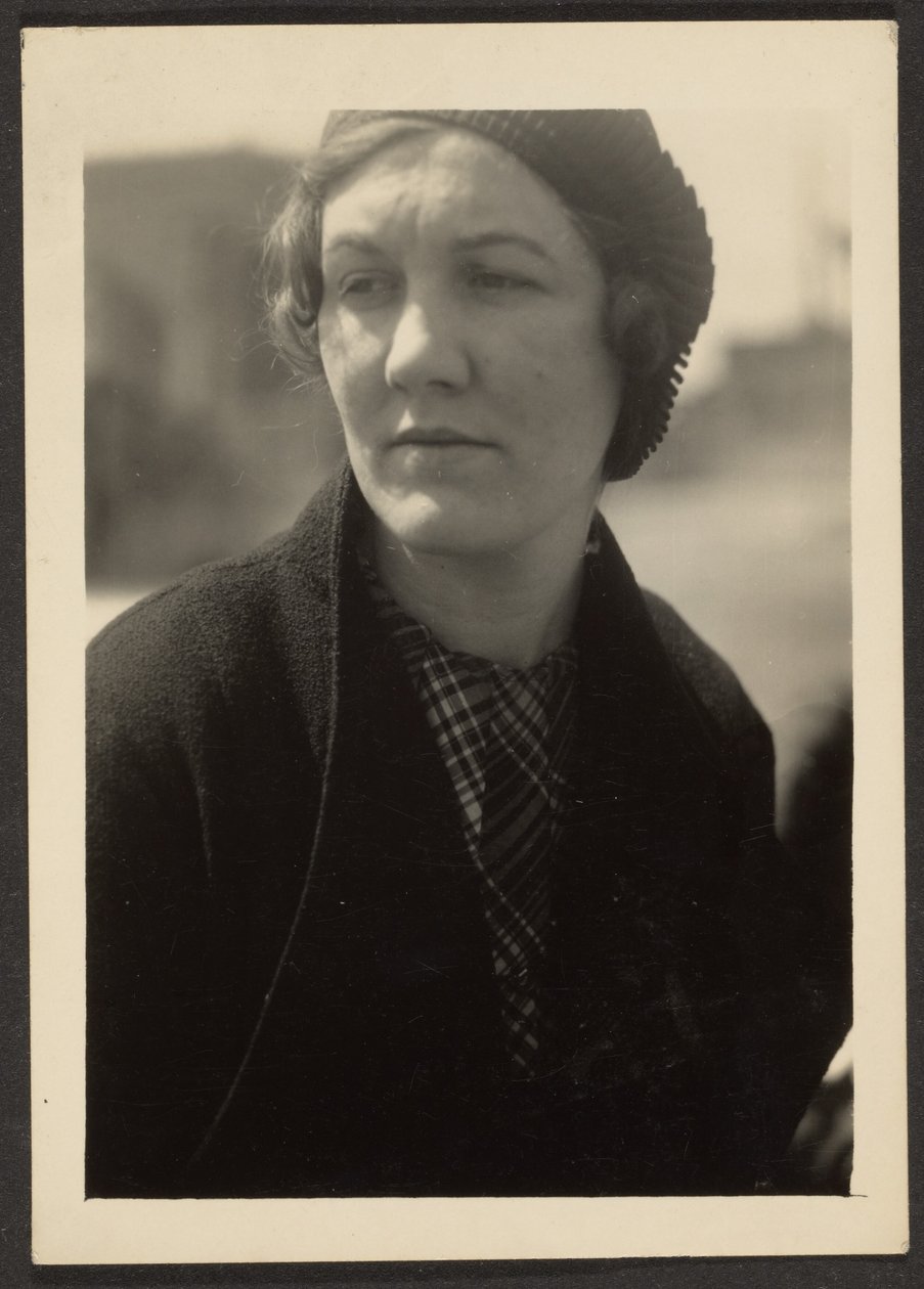 [Femme au chapeau noir] - Louis Fleckenstein