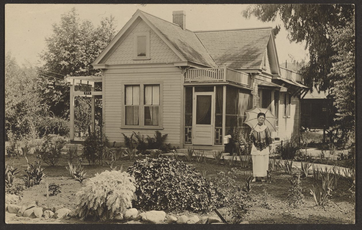 [Femme dans un jardin] - Louis Fleckenstein