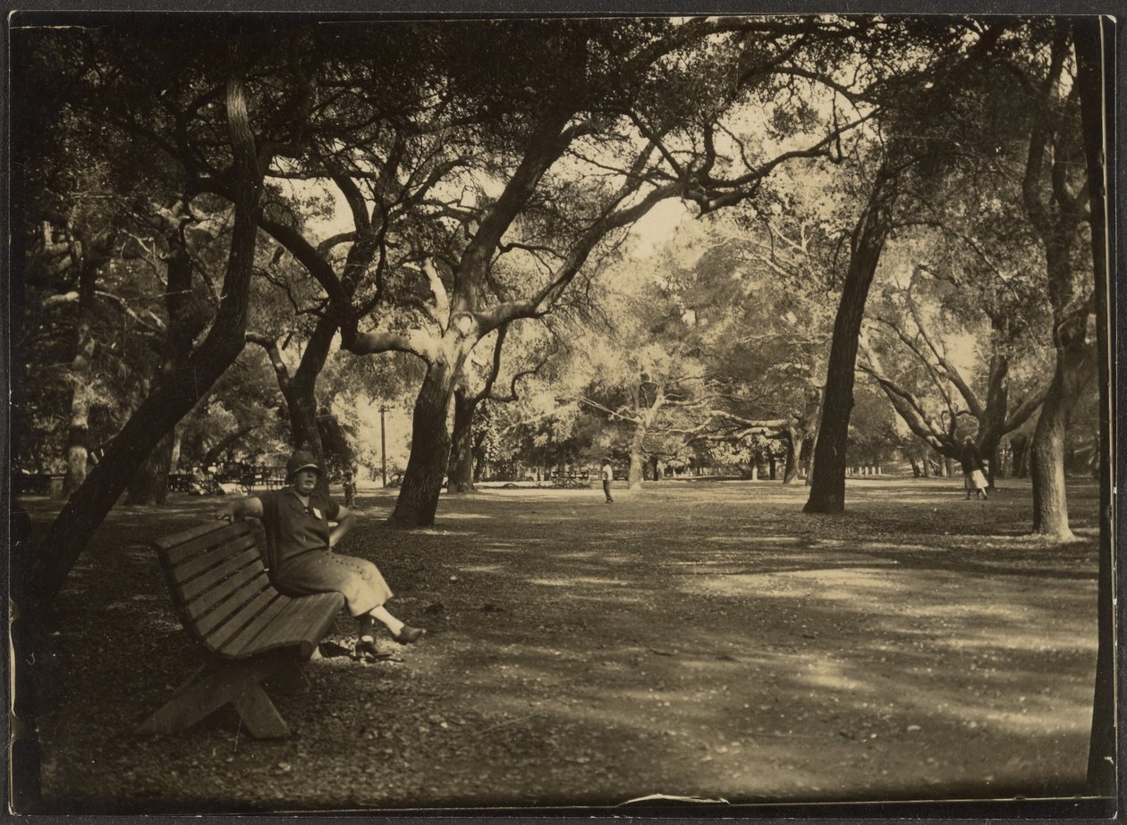 Femme dans un parc - Louis Fleckenstein