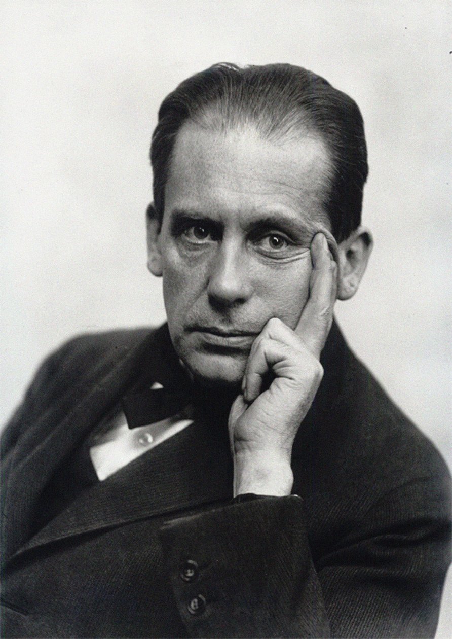 Walter Gropius, vers 1919 - Louis Held