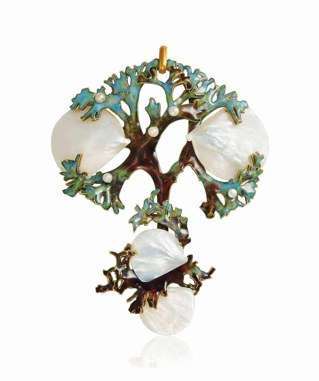 Pendentif Art Nouveau en nacre, émail et perles de semence, c.1900 - Lucien Gaillard