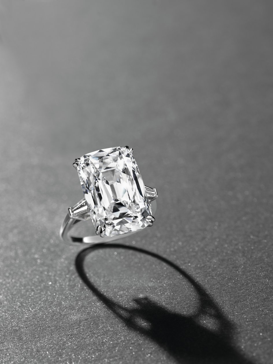 Une bague élégante - Manuel Cusí