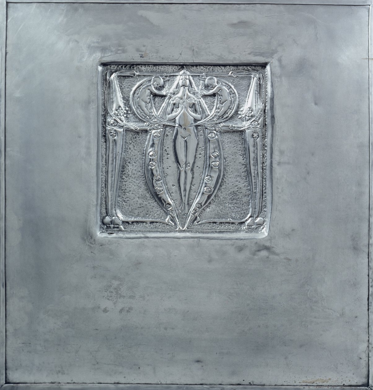 Panneau Décoratif en Métal Martelé, 1898-99 - Margaret MacDonald Mackintosh