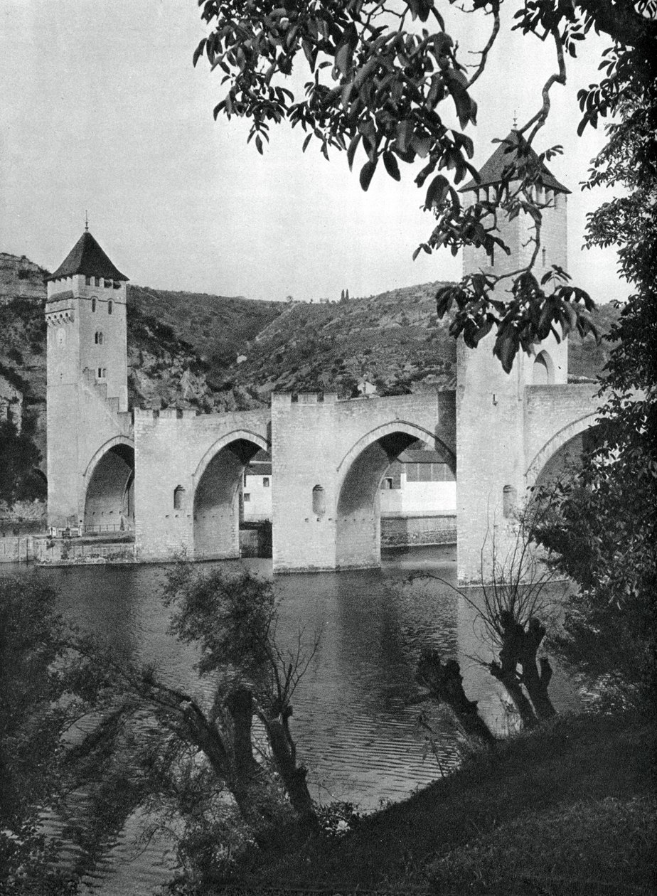 Pont Valentré, Cahors, France, 1937 - Martin Hurlimann
