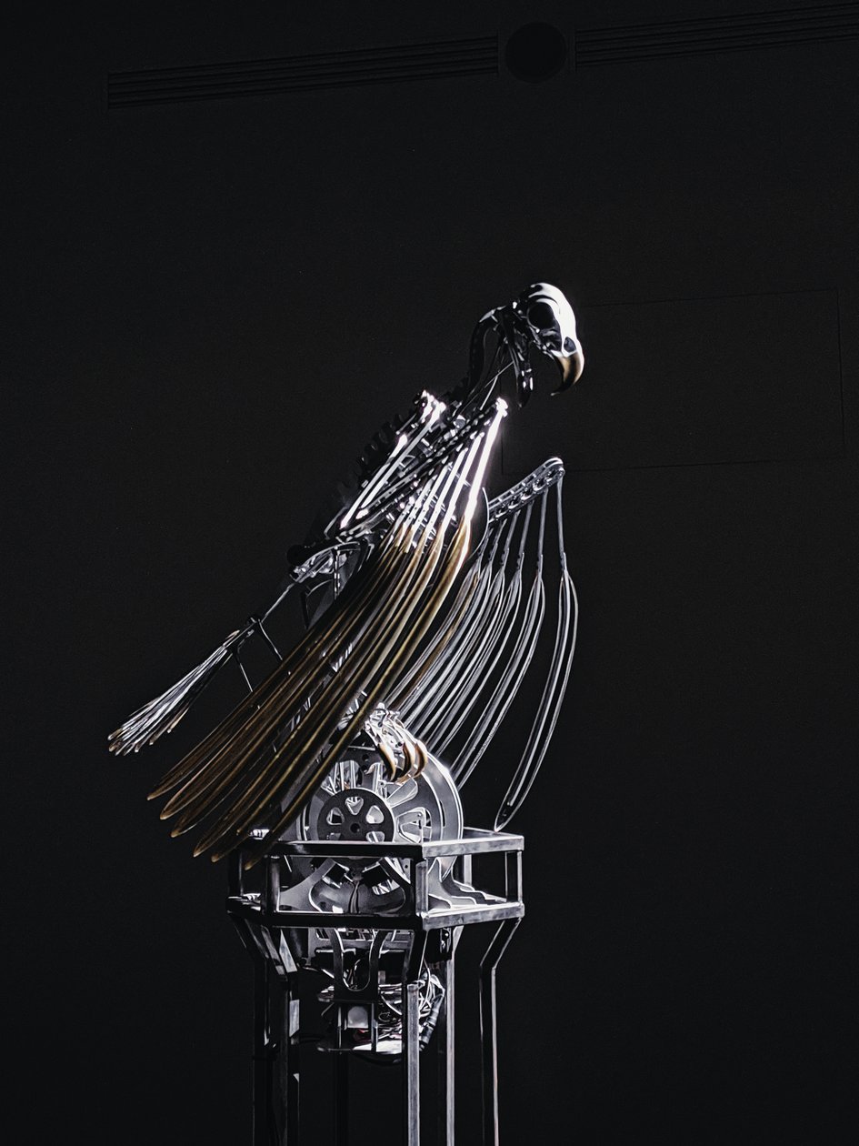 The Nerve Rack, 2019 (acétal, acrylique, aluminium, laiton, circuit électrique, peinture, PVC, résine, servomoteurs, acier) - Mat Collishaw