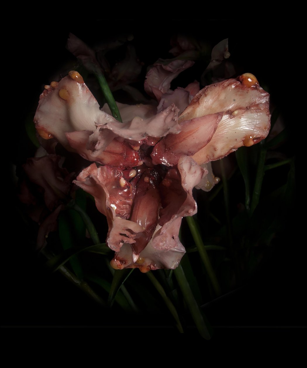 Muse vénale, Viridor, 2012 (résine, peinture émaillée, bois, verre, acier) - Mat Collishaw