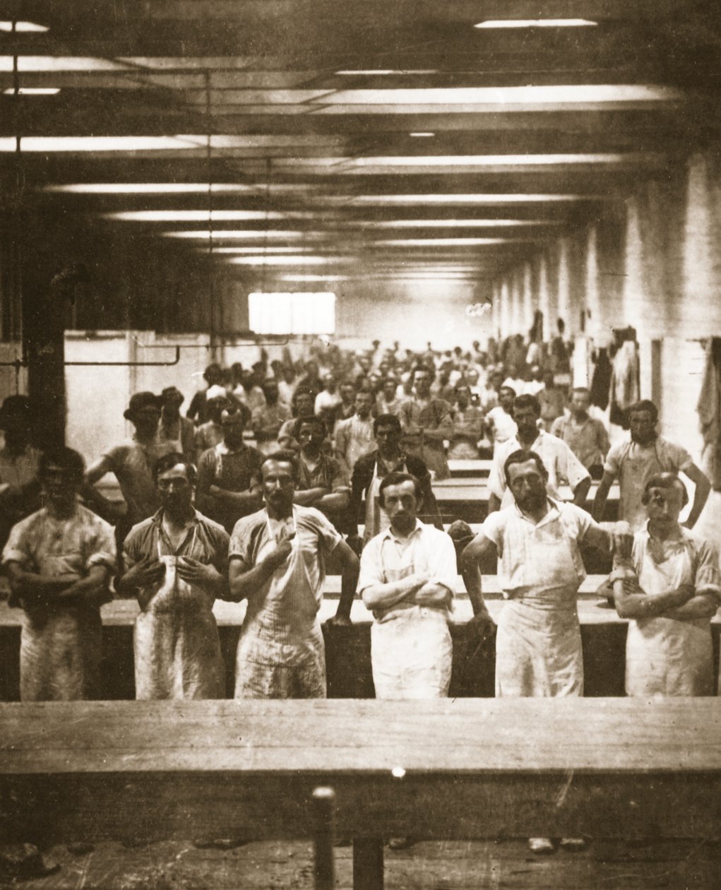 Cuisiniers dans une grande cantine de camp pendant la guerre civile américaine (photogravure) - Mathew B. Brady