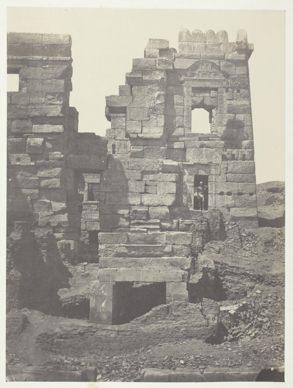 Médinet-Habou, Façade Septentrionale du Gynécée de Ramsès-Méiamoun, Thèbes, 1849-51 - Maxime Du Camp