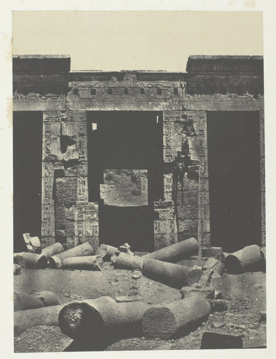 Médinet-Habou, Partie Orientale du Péristyle du Palais de Ramsès-Méiamoun; Thèbes - Maxime Du Camp