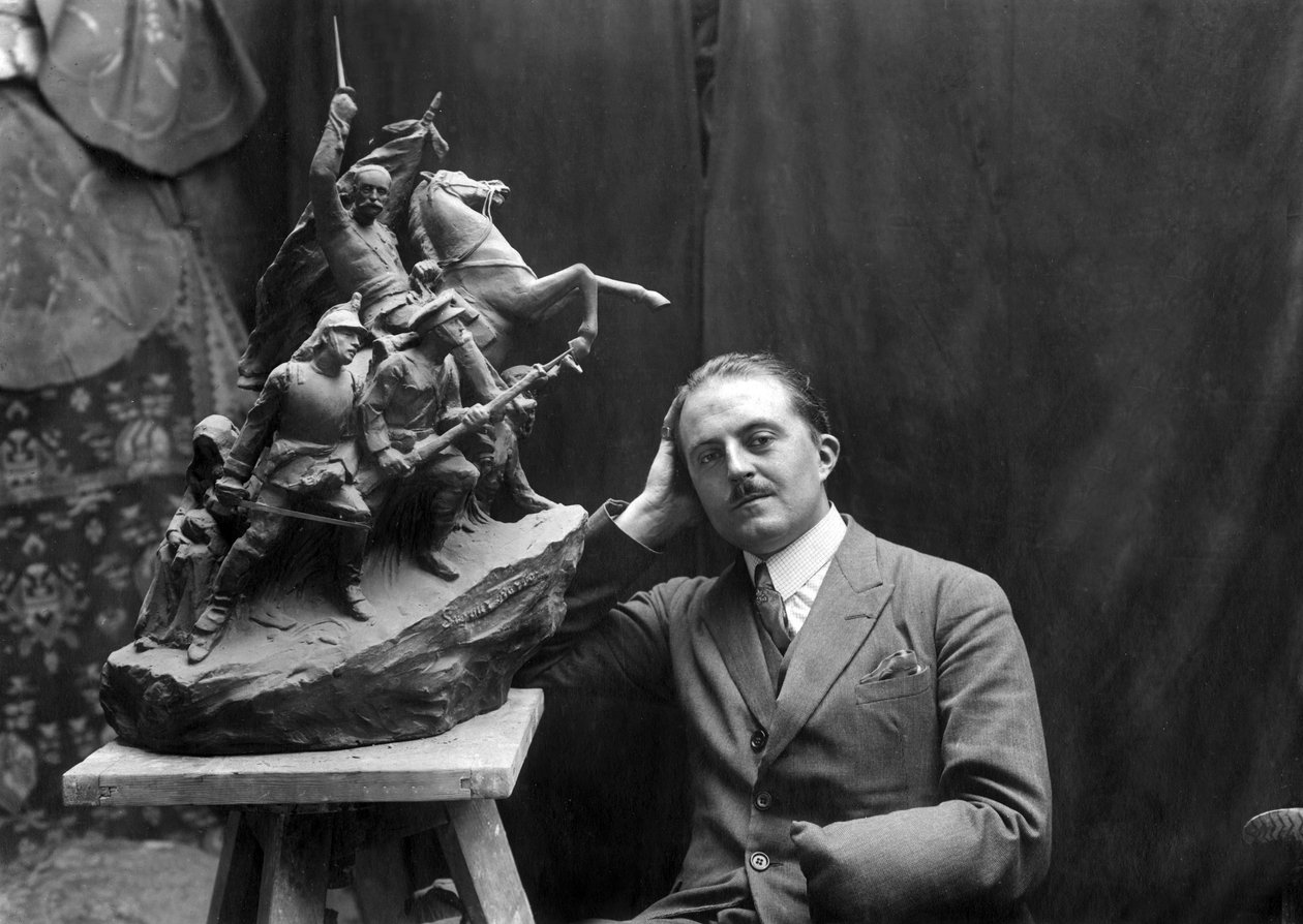 Maxime Real Del Sarte (1888-1954), sculpteur invalide de guerre avec la sculpture d