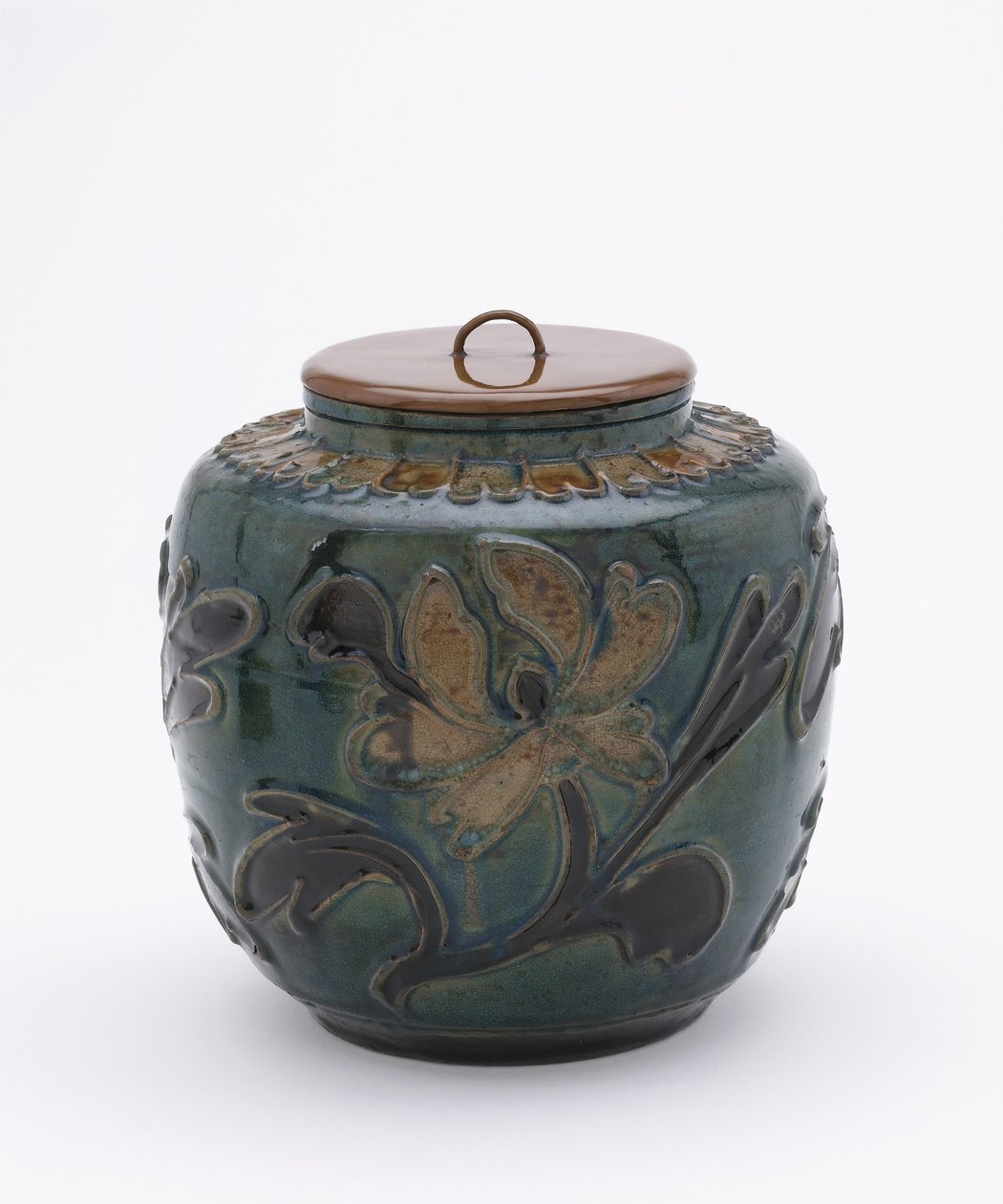 Pot polychrome avec couvercle en laque - Ming Dynasty Chinese School