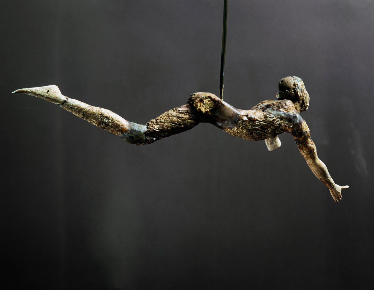 Acrobate (aussi appelé Le sauteur de taureau), figurine en ivoire, 1700-1400 av. J.-C. - Minoan