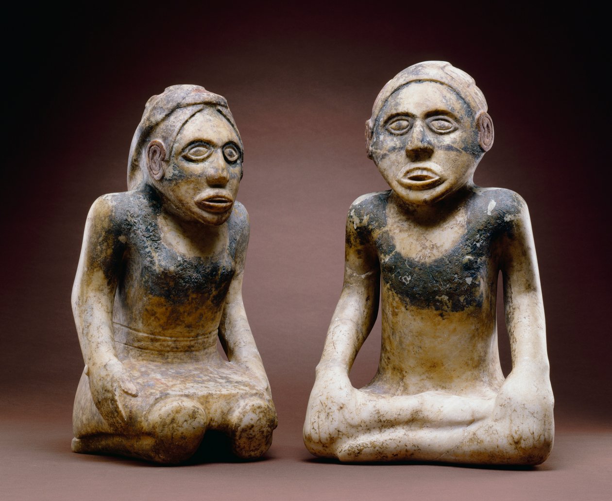 Figures masculines et féminines assises, Etowah, 1200-1450 - Mississippian culture
