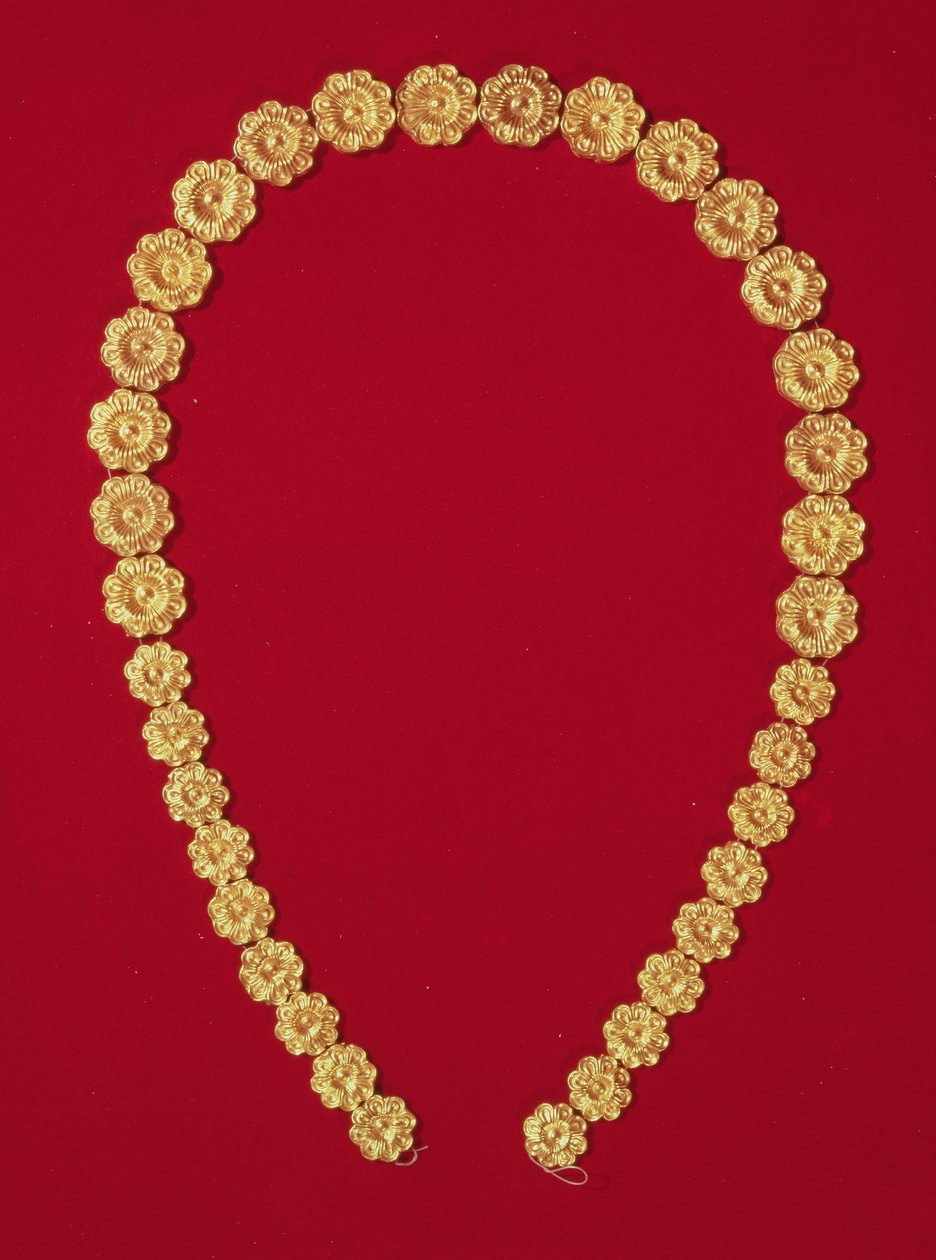 Collier de perles en relief en forme de rosette, de la tombe à tholos de Dendra, vers 1400 av. J.-C. - Mycenaean