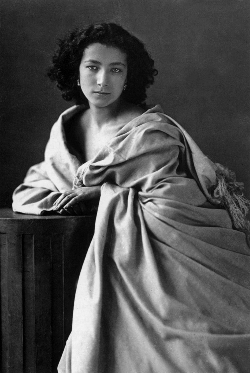 Actrice française Sarah Bernhardt (1844-1923), photo par Nadar (1820-1910) - Nadar