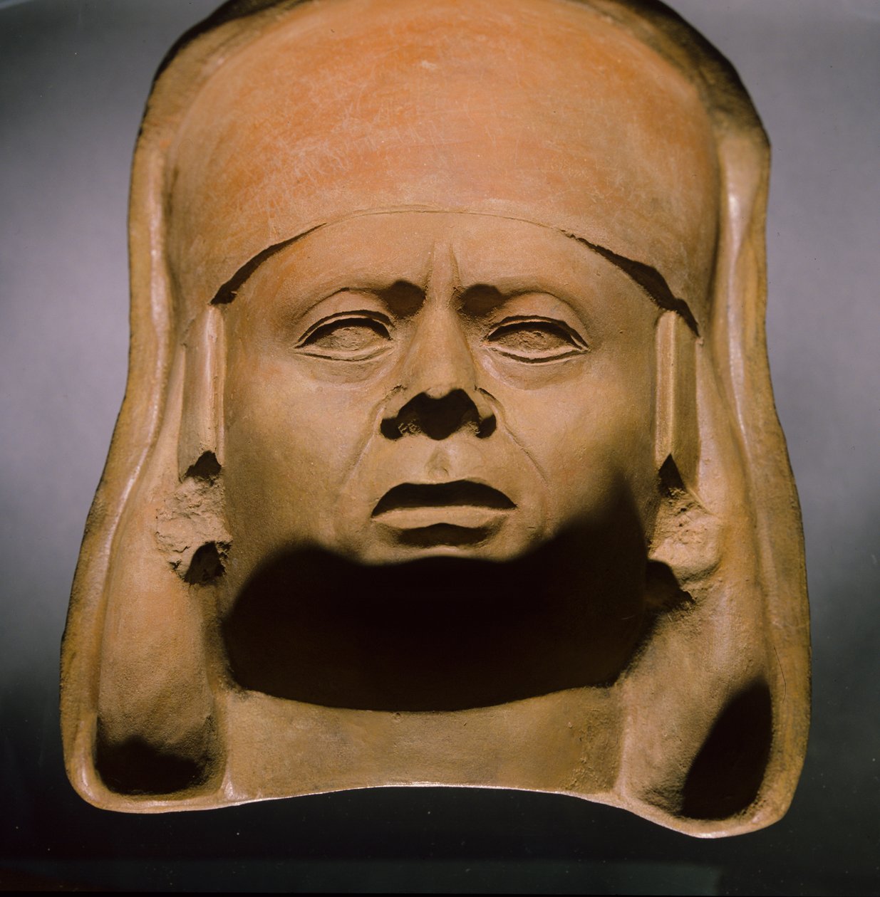 Moule en argile Moche pour couler une céramique de tête de portrait d