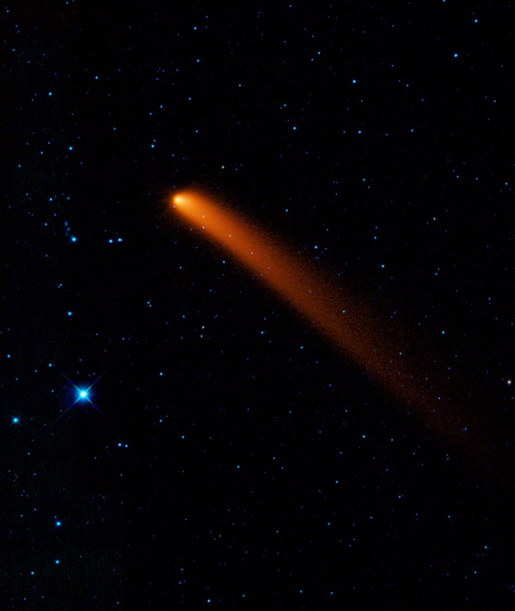 Image infrarouge de la comète Siding Spring (C2007 Q3) découverte en 2007 par des observateurs en Australie. Crédit NASA. - National Aeronautics and Space Administration National Aeronautics and Space Administration